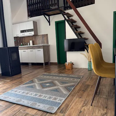 Kucerak Visnja Nyaraló Nagyolaszi